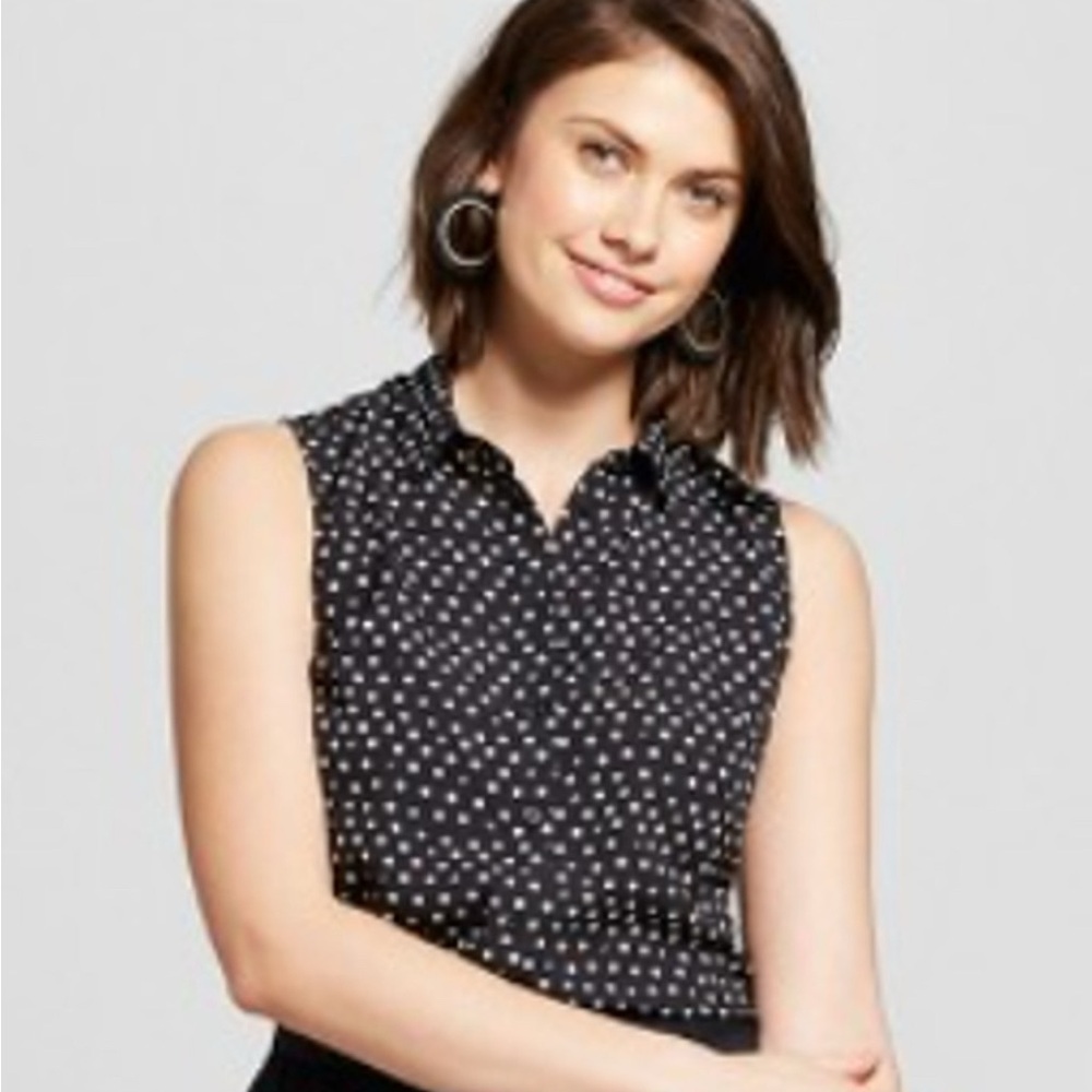 Target A New Day Black & White Polka Dot Sleeveless Button Up Shirt EUC
